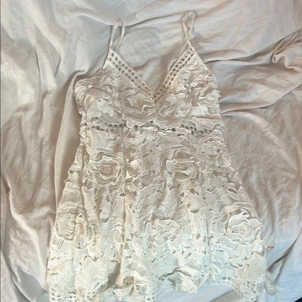 Soieblu Cream Lace Dress with V-Neck